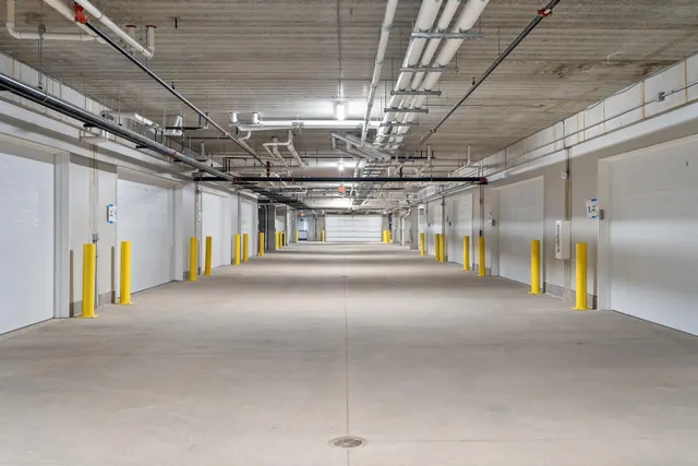 $1,719,000 | 1 Hill Farm Court, Unit 109, North Oaks, MN 55127