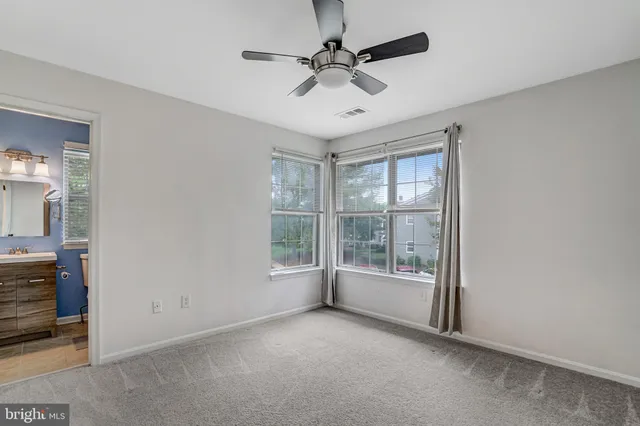 $275,000 | 5376 Bedford Terrace, Unit 76D, Alexandria, VA 22309