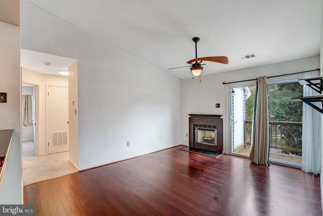 $275,000 | 5376 Bedford Terrace, Unit 76D, Alexandria, VA 22309