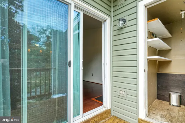 $275,000 | 5376 Bedford Terrace, Unit 76D, Alexandria, VA 22309