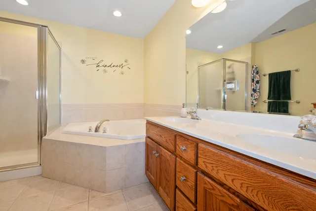 $379,900 | 18714 Wren Circle, Mokena, IL 60448