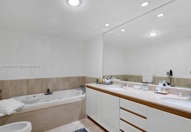 1643 Brickell Avenue, Unit 1006 Miami, FL 33129 - Photo 12 of 16