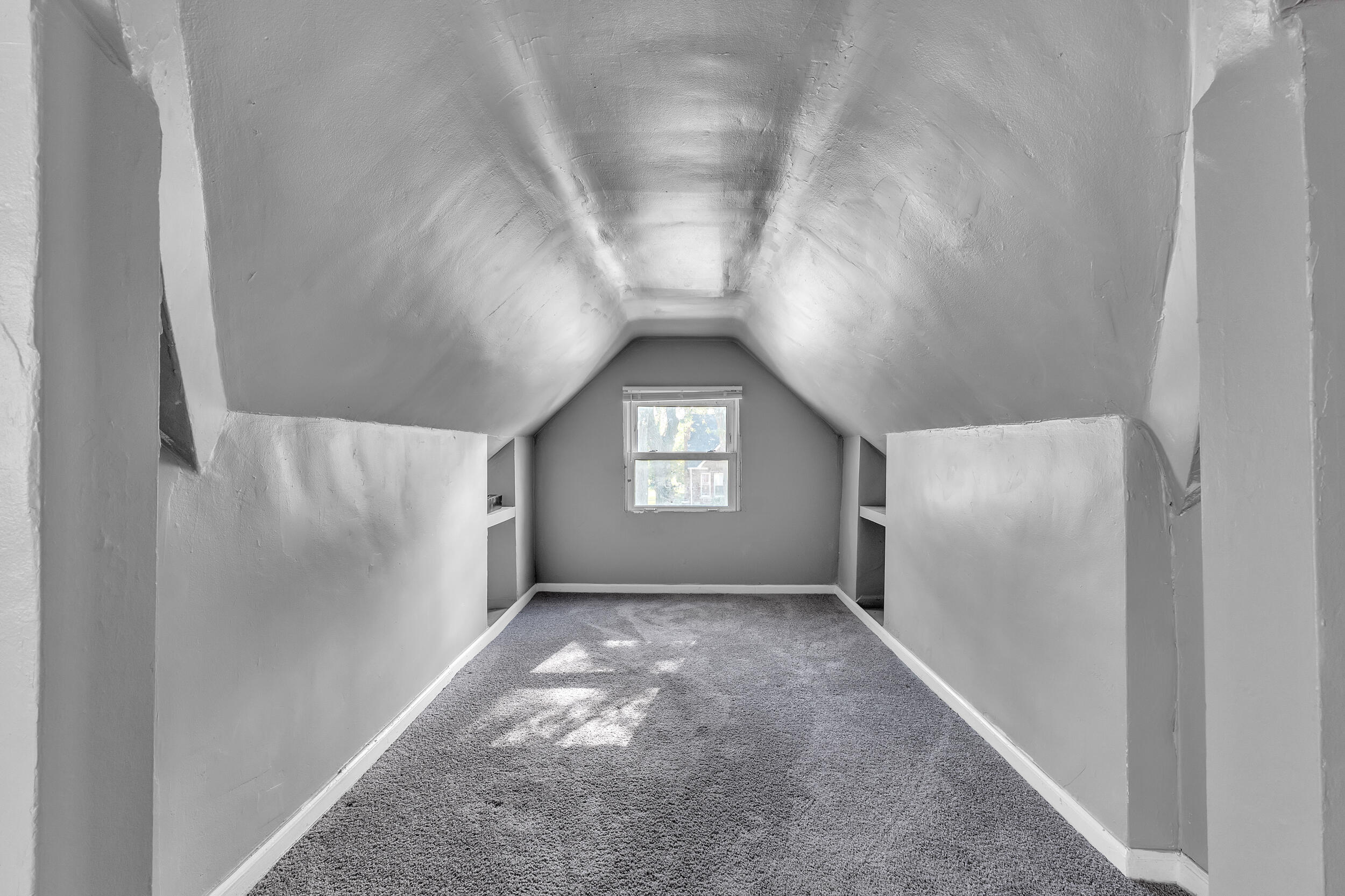 10904 Mogul Street Detroit, MI 48224 - Photo 20 of 29 Upstairs Loft1