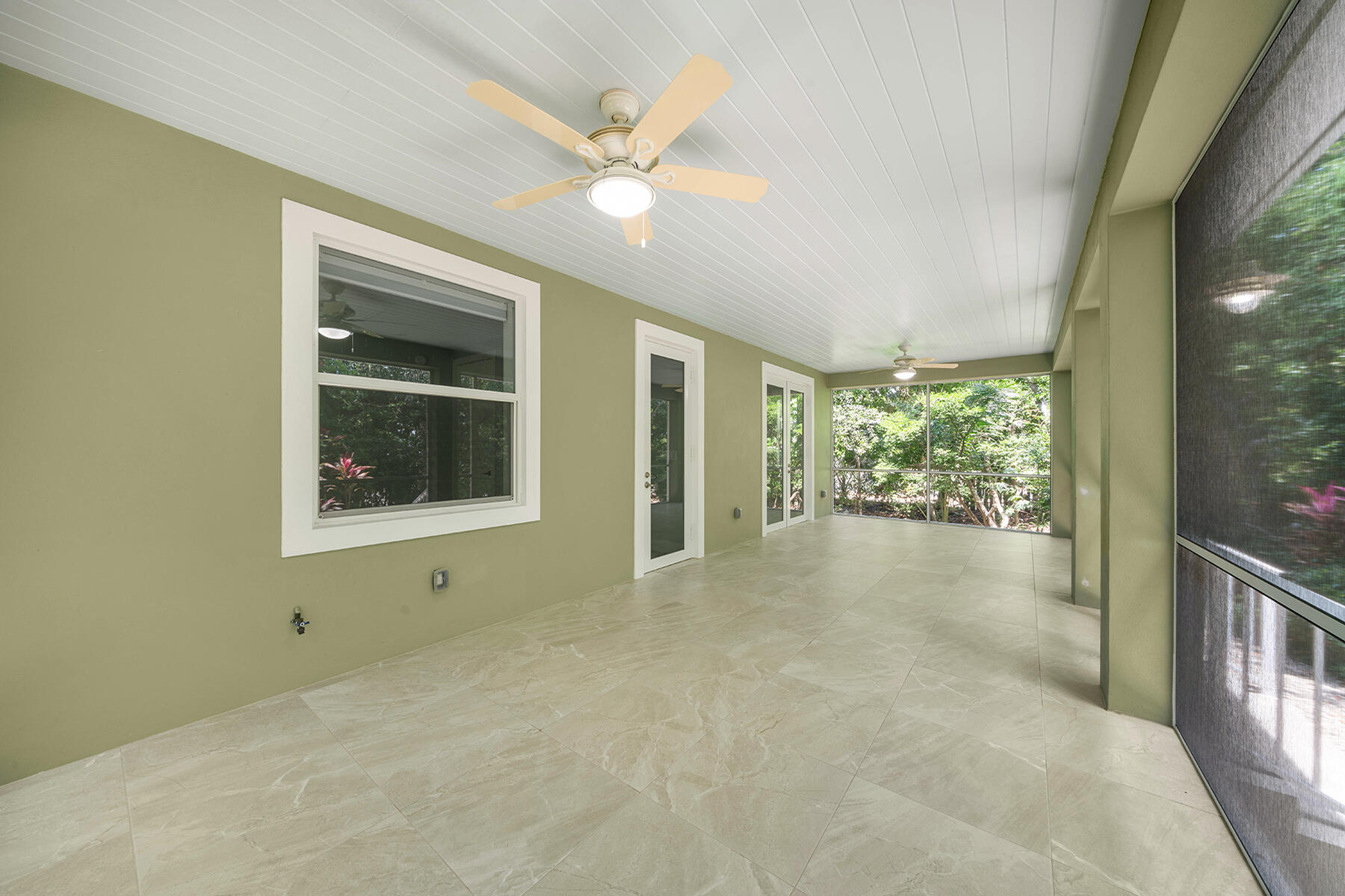 125 North Hammock Road Islamorada, FL 33036 - Photo 3 of 51 125 N Hammock RD_1oakstudios_036