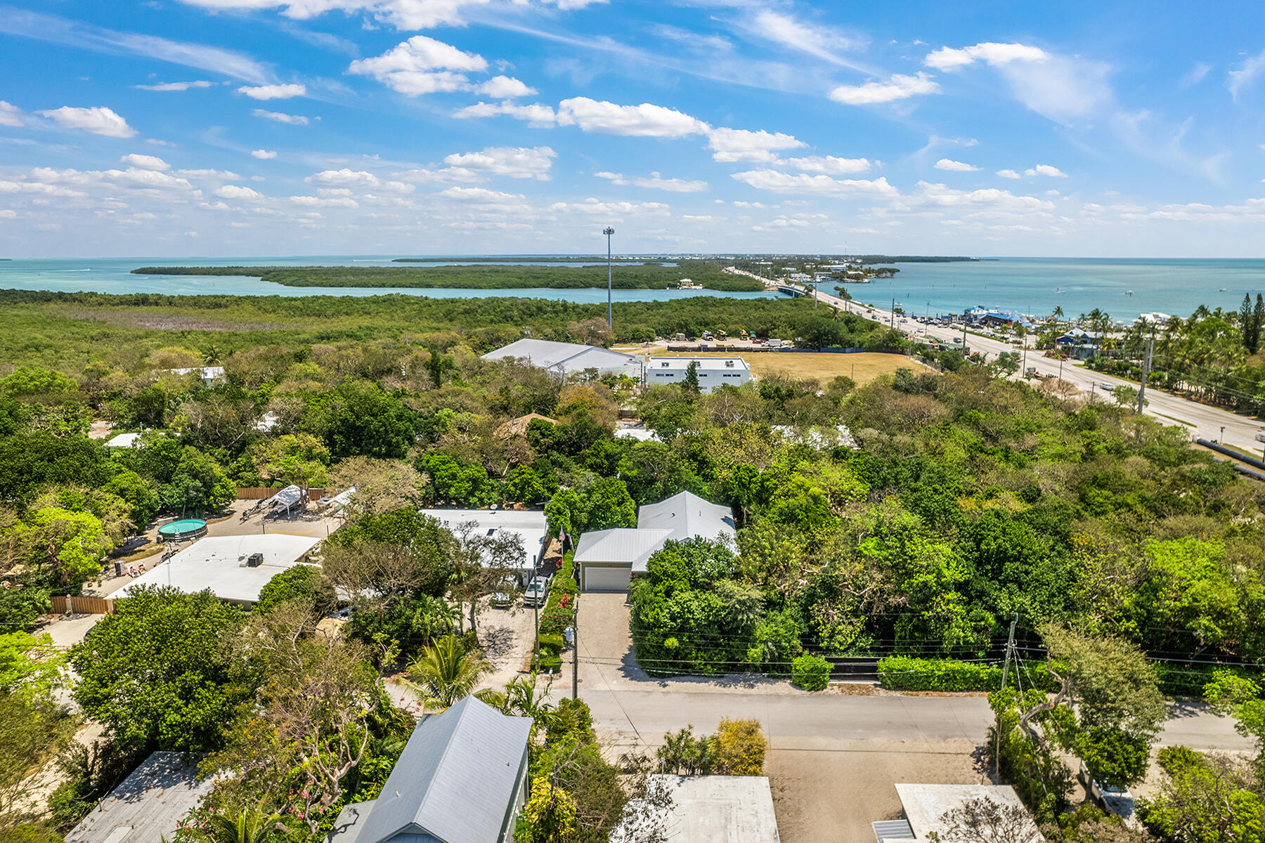 125 North Hammock Road Islamorada, FL 33036 - Photo 41 of 51 125 N Hammock RD_1oakstudiosdrone_001
