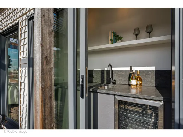 $875,000 | 1161 West Madison Street, Unit 4S, Chicago, IL 60607