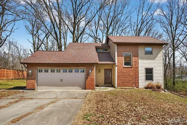 $250,000 | 532 Taake Lane, Troy, IL 62294
