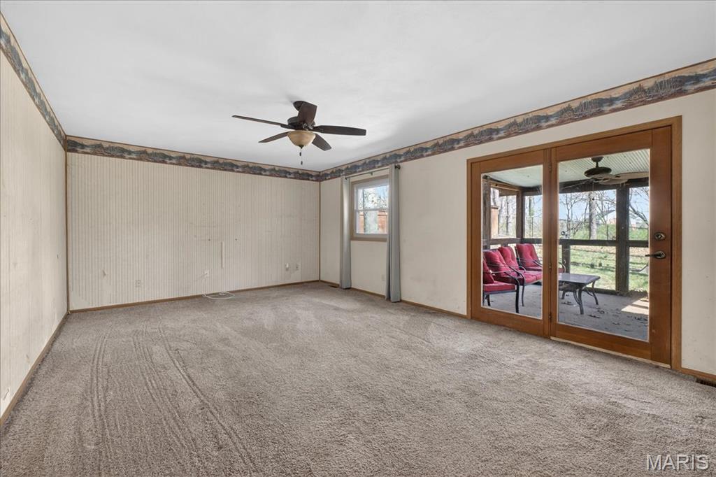 532 Taake Lane Troy, IL 62294 - Photo 4 of 33