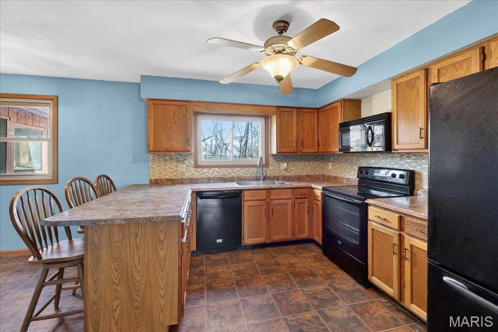 532 Taake Lane Troy, IL 62294 - Photo 8 of 33