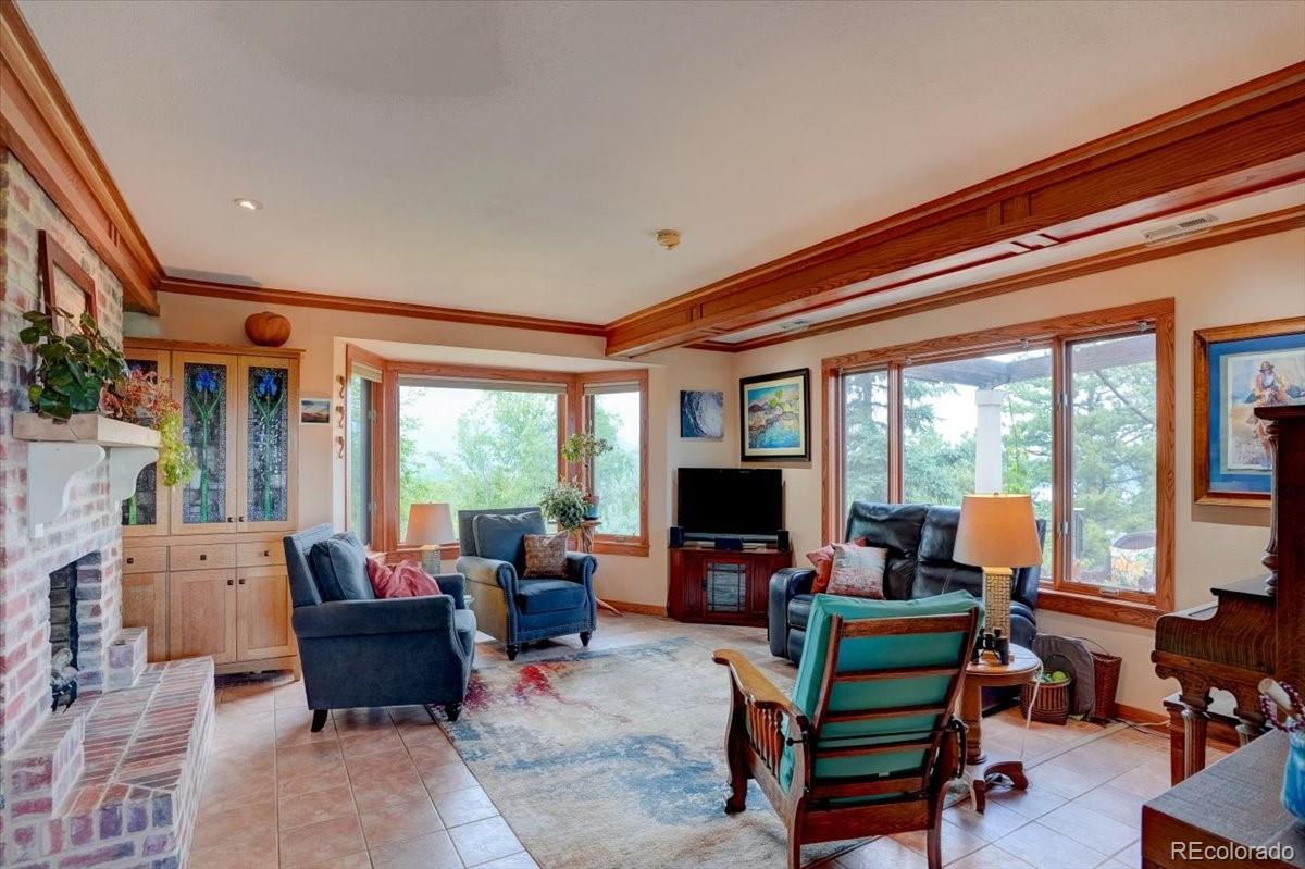 14480 Foothill Road Golden, CO 80401 - Photo 15 of 40 Gallery Image 15