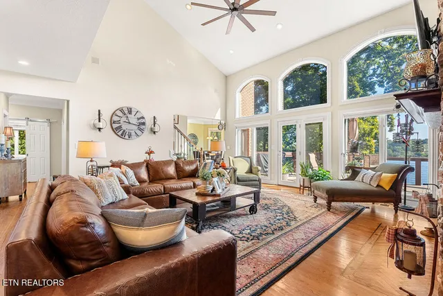 $2,500,000 | 354 Okema Way, Loudon, TN 37774