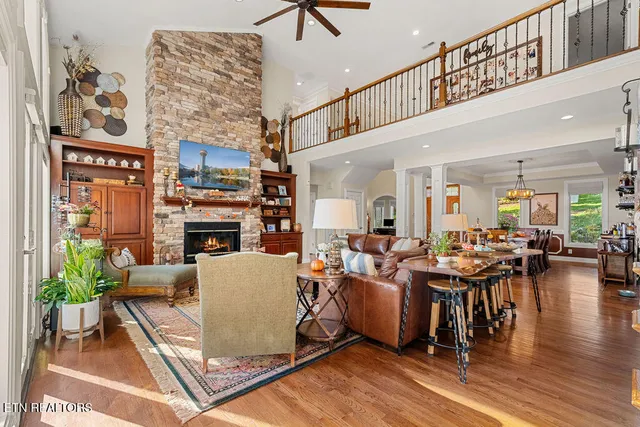 $2,500,000 | 354 Okema Way, Loudon, TN 37774