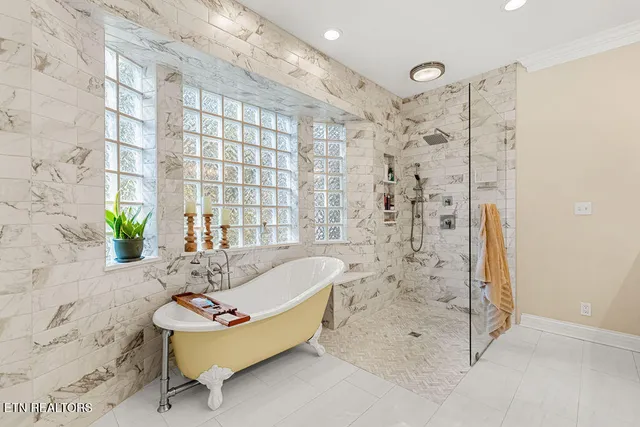 $2,500,000 | 354 Okema Way, Loudon, TN 37774