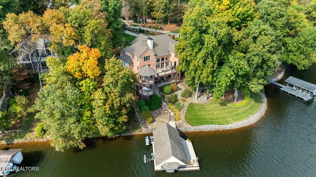 $2,500,000 | 354 Okema Way, Loudon, TN 37774