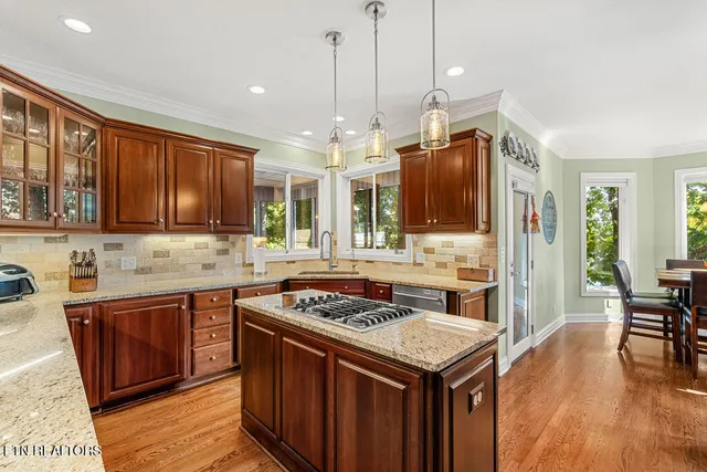 $2,500,000 | 354 Okema Way, Loudon, TN 37774