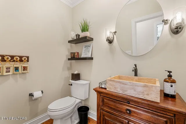 $2,500,000 | 354 Okema Way, Loudon, TN 37774