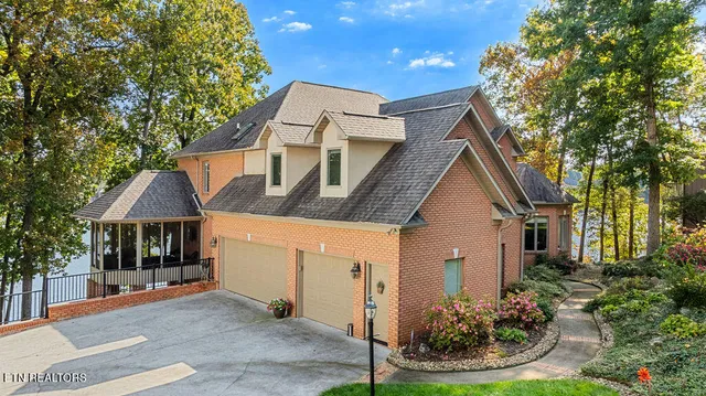 $2,500,000 | 354 Okema Way, Loudon, TN 37774