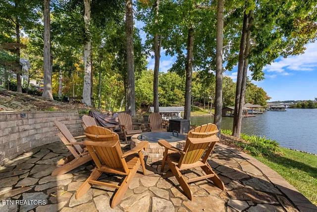 $2,500,000 | 354 Okema Way, Loudon, TN 37774