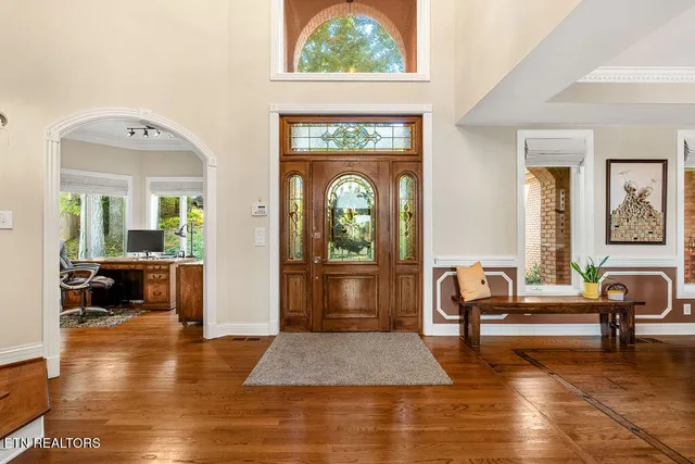 $2,500,000 | 354 Okema Way, Loudon, TN 37774