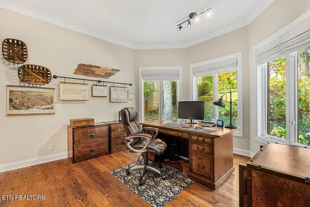 $2,500,000 | 354 Okema Way, Loudon, TN 37774