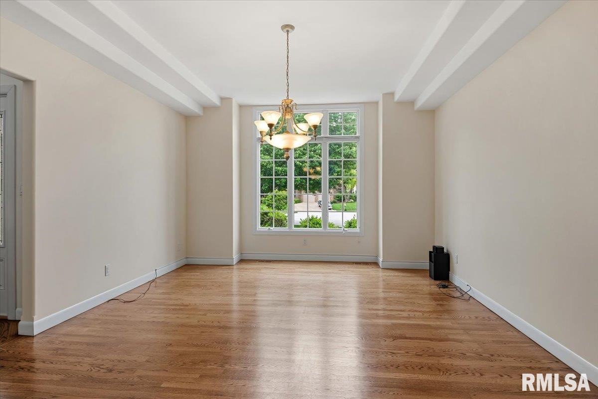 4104 Chandlerwood Road Springfield, IL 62711 - Photo 24 of 64