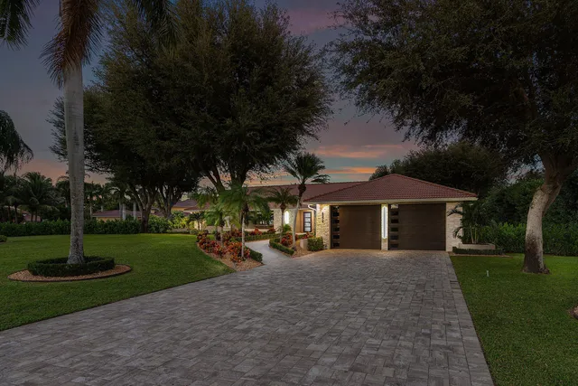 $2,350,000 | 8274 Sawpine Road, Delray Beach, FL 33446