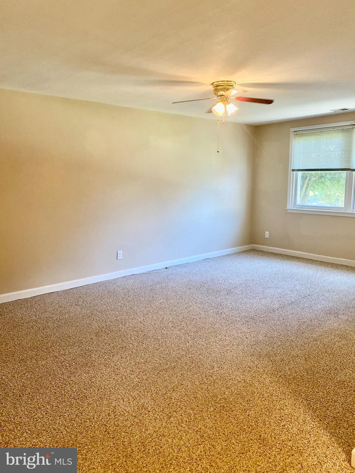 500 East Lancaster Avenue, Unit 118D Wayne, PA 19087 - Photo 4 of 12 Living room