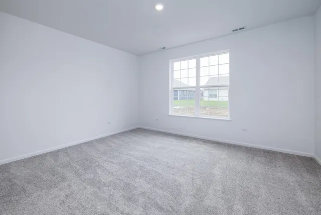 $2,800 | 10910 Charles Drive, Winfield, IN 46307