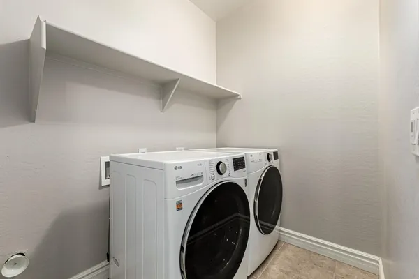 $4,500 | 4307 East Yellowstone Place, Chandler, AZ 85249