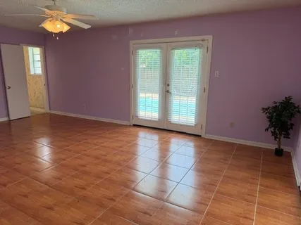 $210,000 | 786 Terry Parkway, Gretna, LA 70056