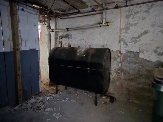 $778,572 | 636-644 Dwelly Street, Fall River, MA 02724