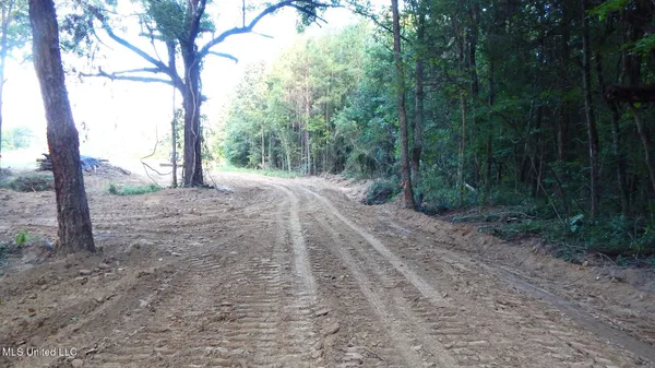 $99,500 | 504 247th Road, Unit COUNTRY, Bruce, MS 38915