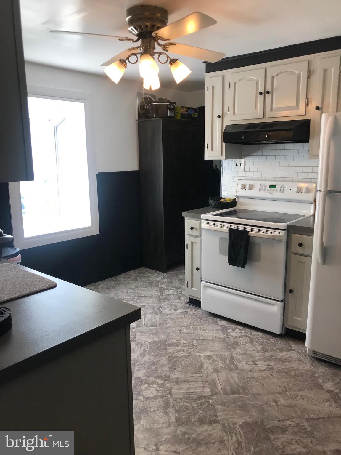 645 Reeceville Road Coatesville, PA 19320 - Photo 2 of 15 Kitchen
