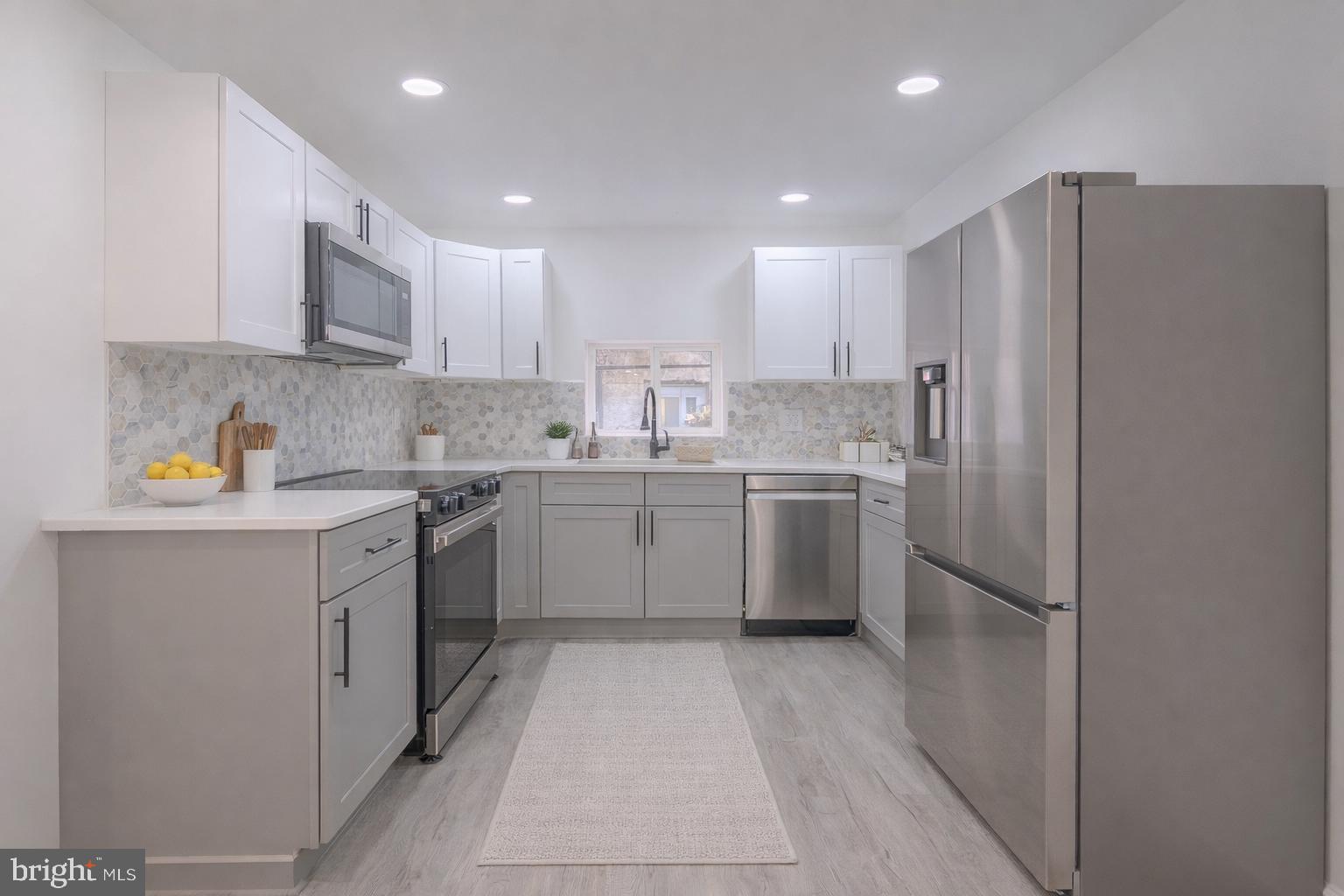 313 West Porter Street Philadelphia, PA 19148 - Photo 11 of 33