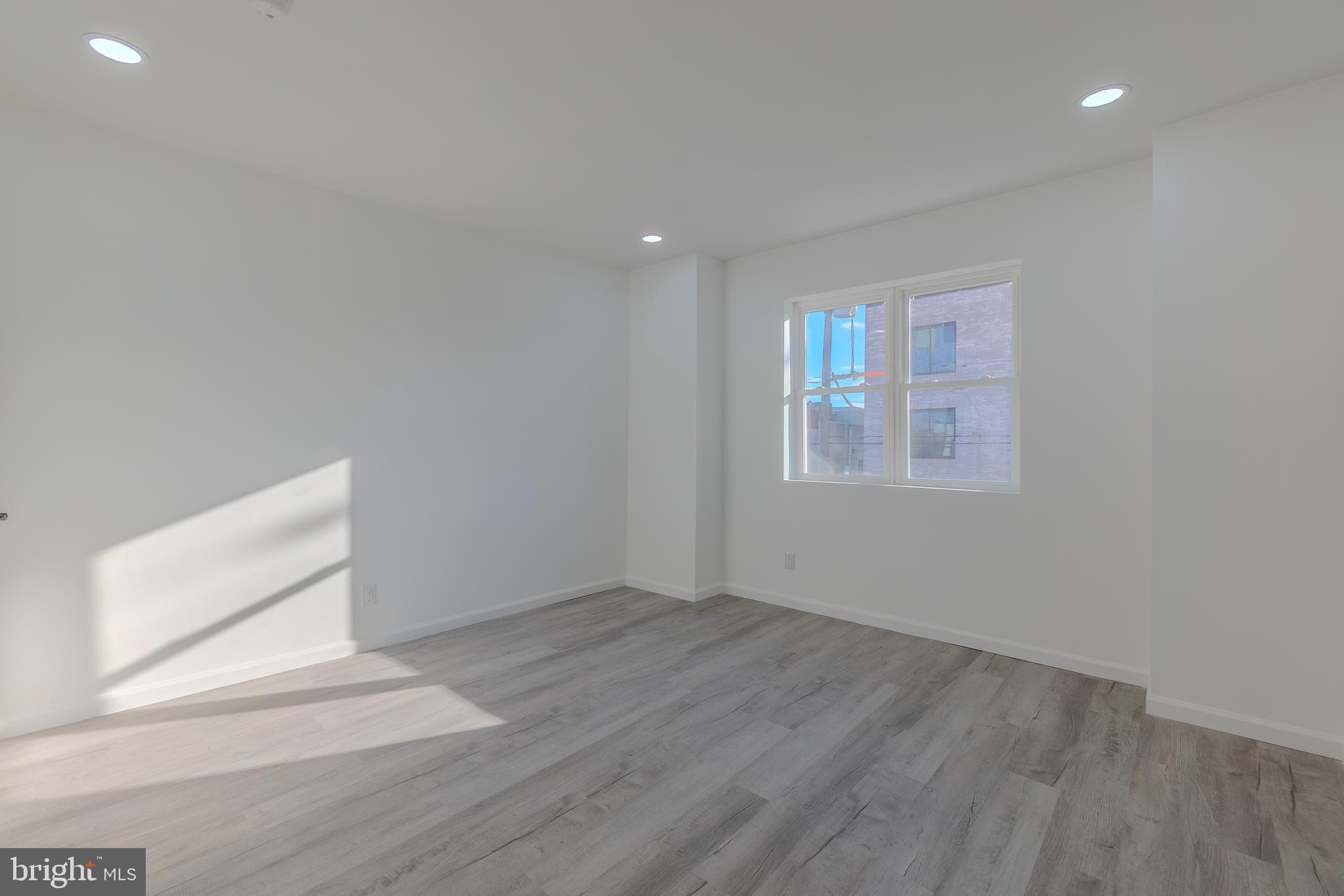 313 West Porter Street Philadelphia, PA 19148 - Photo 15 of 33