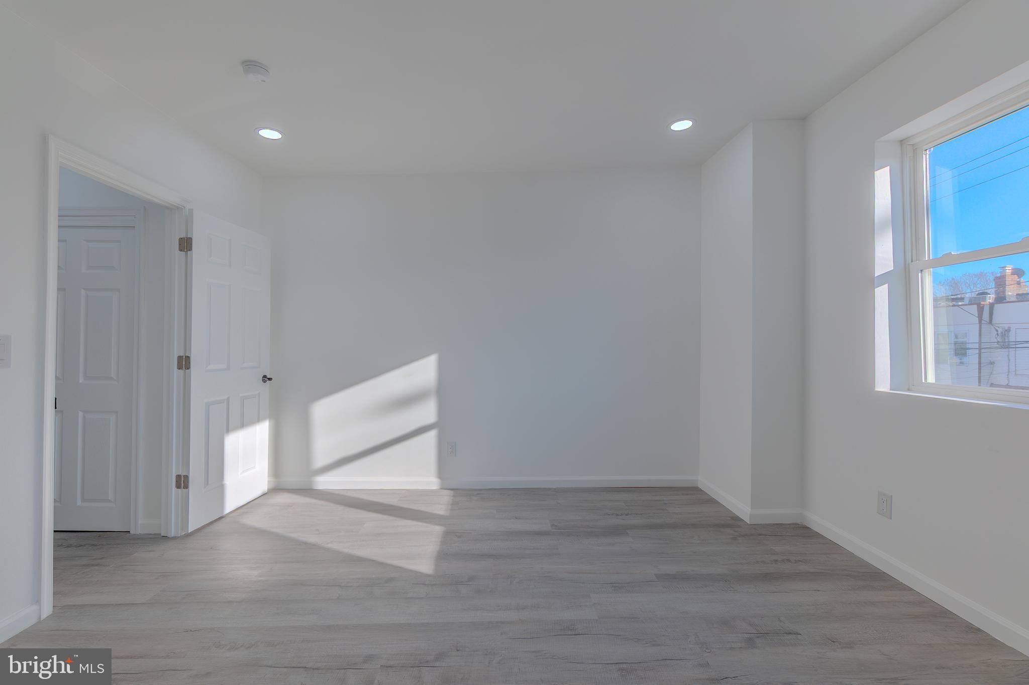 313 West Porter Street Philadelphia, PA 19148 - Photo 18 of 33