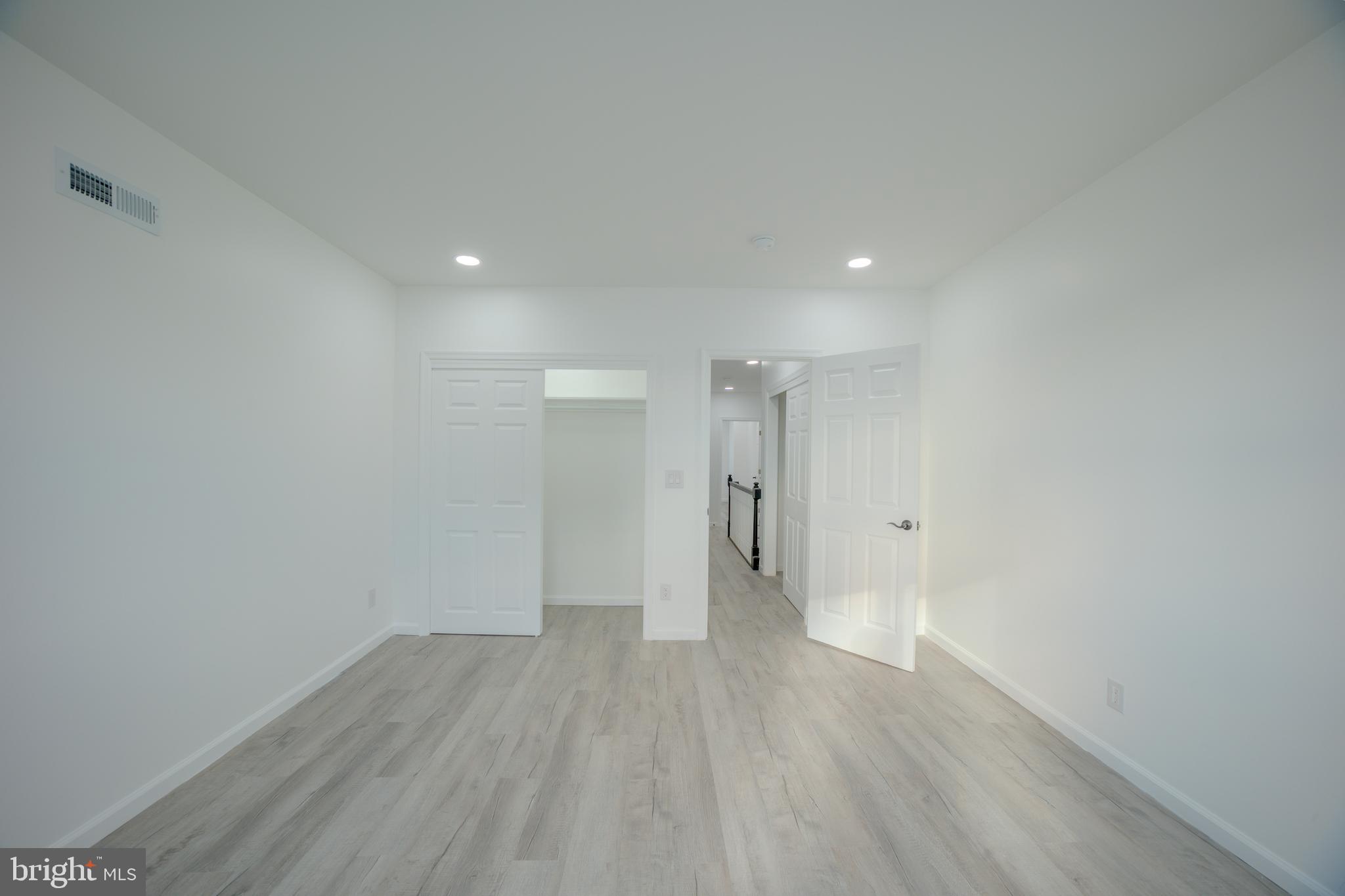 313 West Porter Street Philadelphia, PA 19148 - Photo 19 of 33