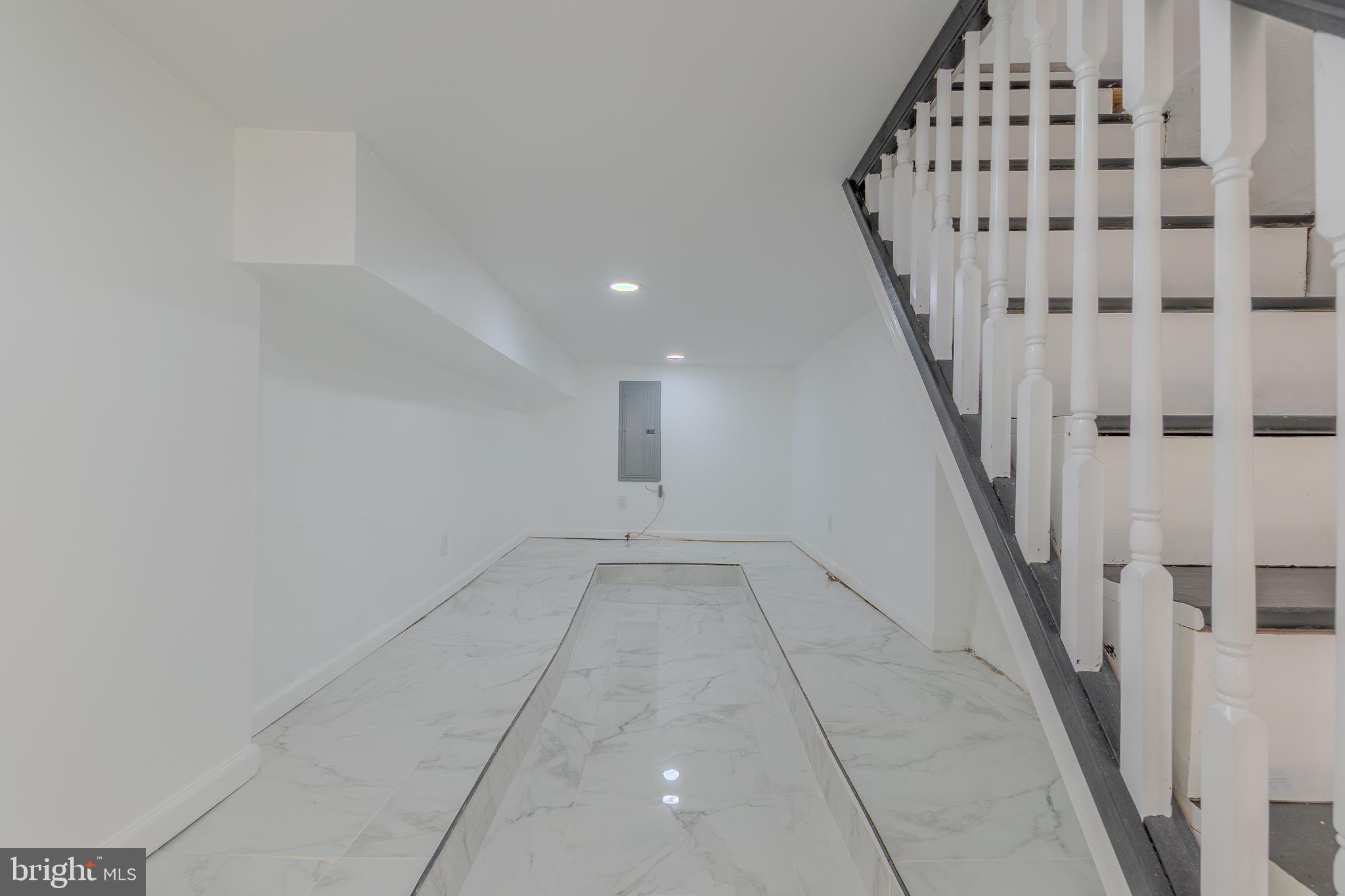 313 West Porter Street Philadelphia, PA 19148 - Photo 30 of 33