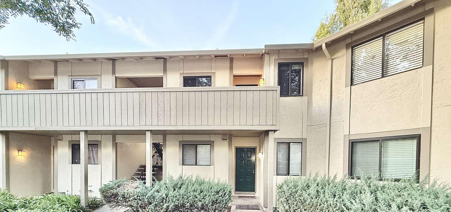 a house view with outdoor space