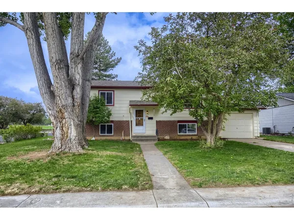 $575,000 | 417 Clover Lane, Fort Collins, CO 80521