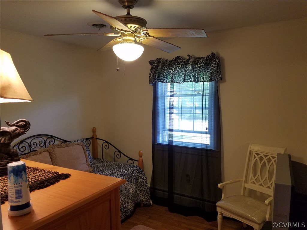 1208 Wilkinson Road Richmond, VA 23227 - Photo 9 of 13 Gallery Image 9