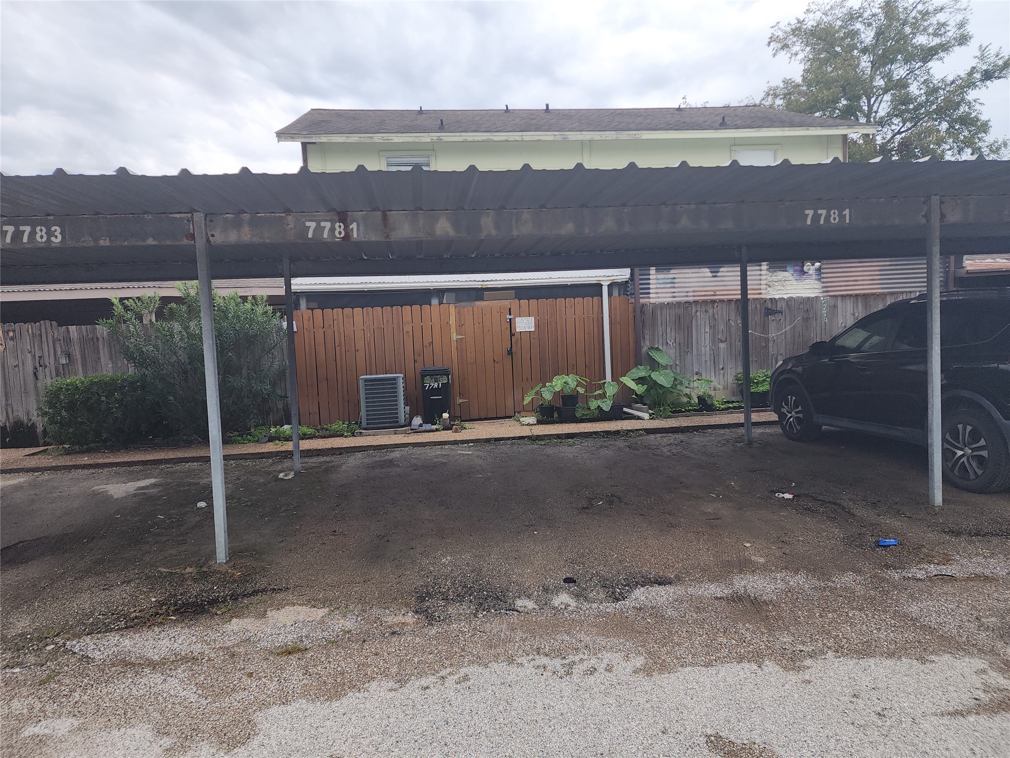 7781 Cook Road Houston, TX 77072 - Photo 14 of 17 2 Carport