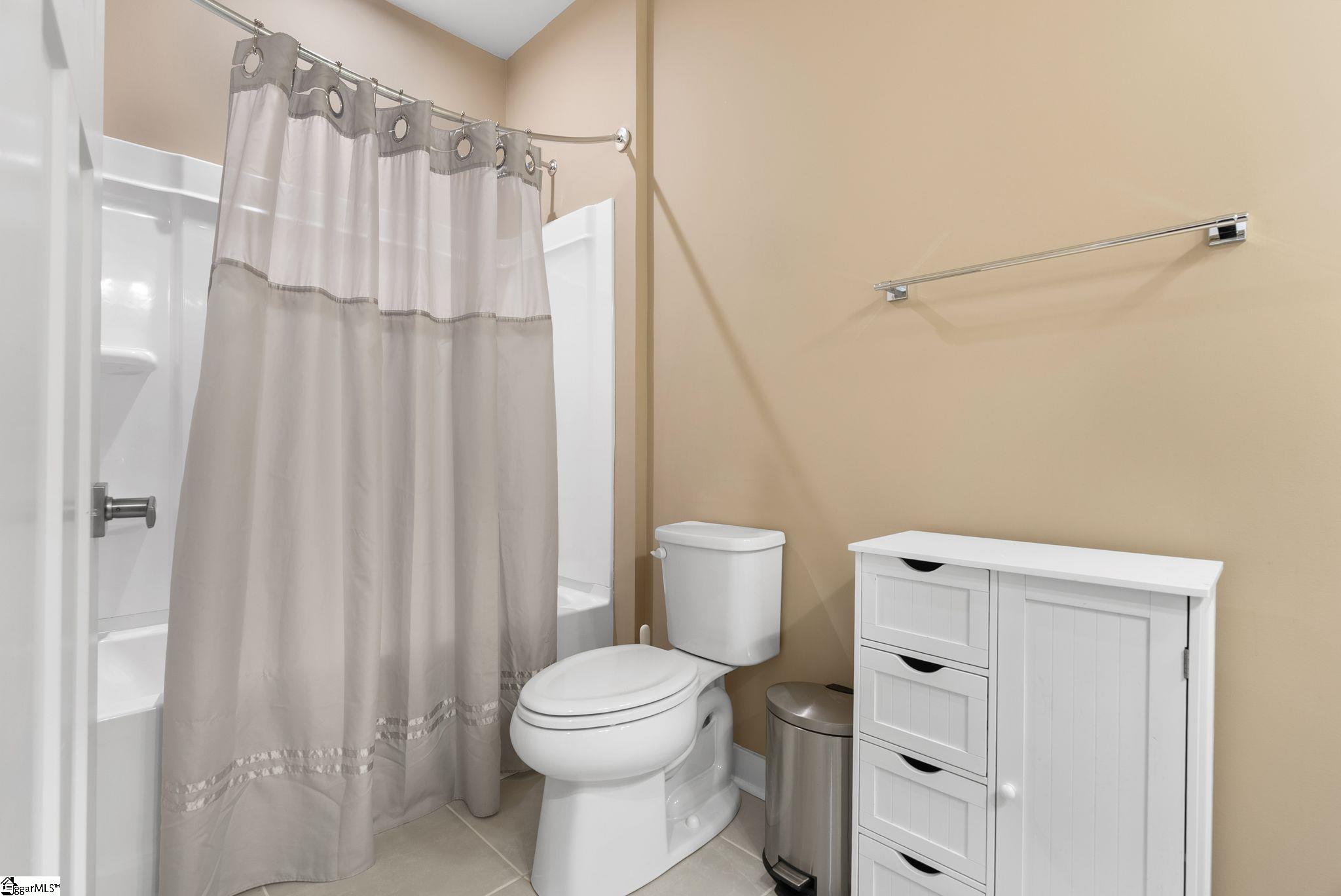 213 Skylyn Ridge Greenville, SC 29607 - Photo 8 of 34 Gallery Image 8