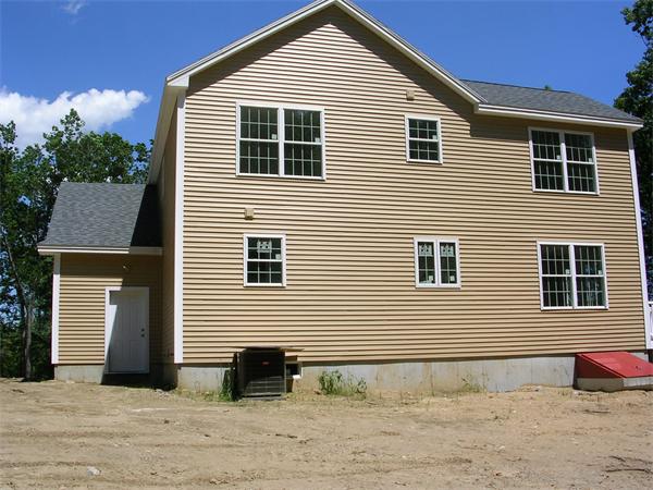 11 Lane 10 Acres Road Merrimac, MA 01860 - Photo 4 of 7 Gallery Image 4