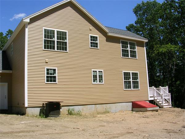 11 Lane 10 Acres Road Merrimac, MA 01860 - Photo 6 of 7 Gallery Image 6