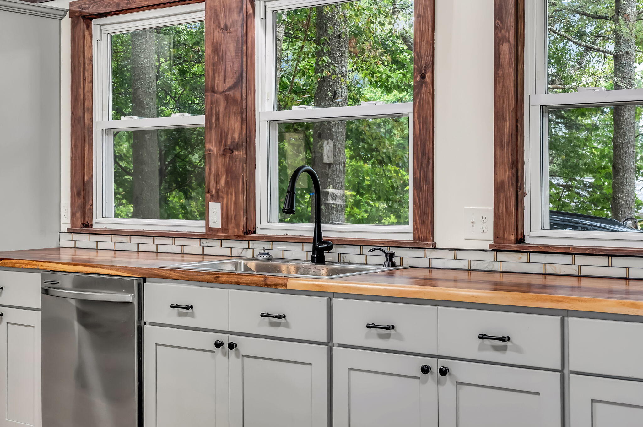 12 Rowell Road Hampden, ME 04444 - Photo 8 of 50