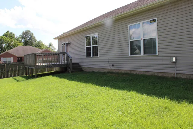 $279,900 | 11745 Juniper Court, Evansville, IN 47725