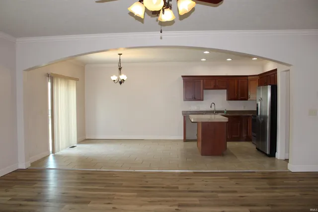 $279,900 | 11745 Juniper Court, Evansville, IN 47725