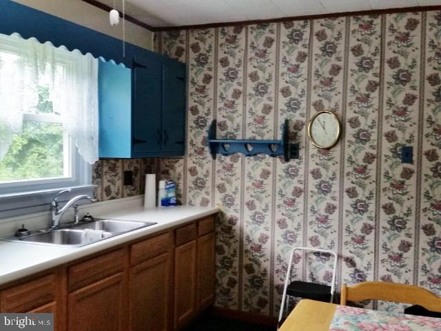 827 Turkey Bird Road Newport, PA 17074 - Photo 6 of 13 Gallery Image 6