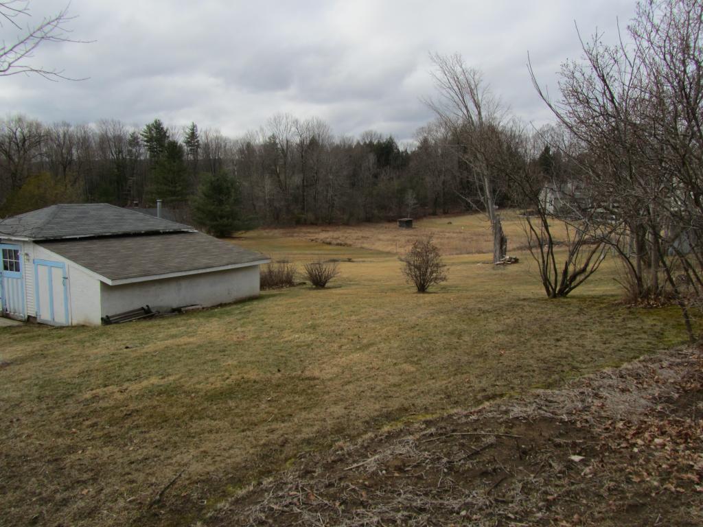 1456 Post Road Rutland Town, VT 05701 - Photo 5 of 18